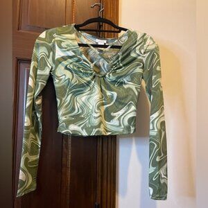 Rue 21 long sleeve crop. Size small